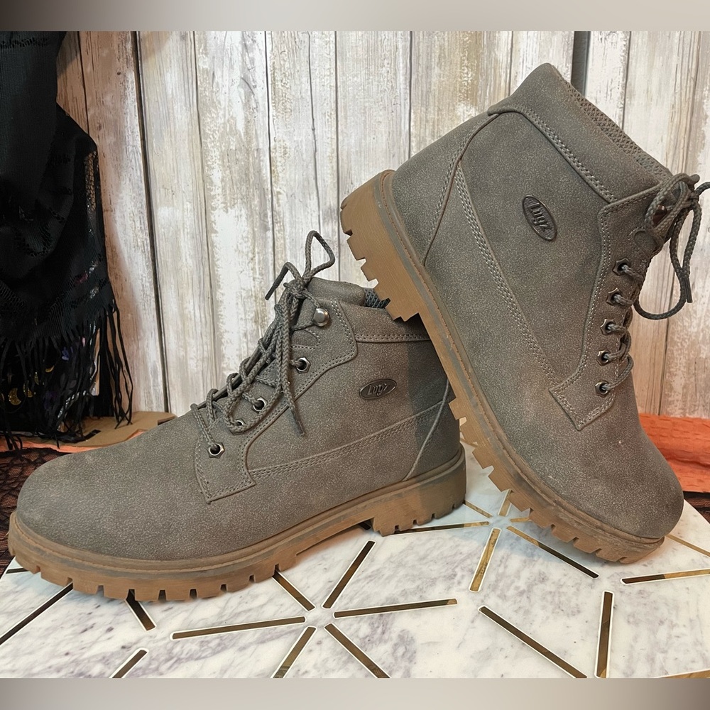 Lugz Women’s Mantle Mid Boot size 11
